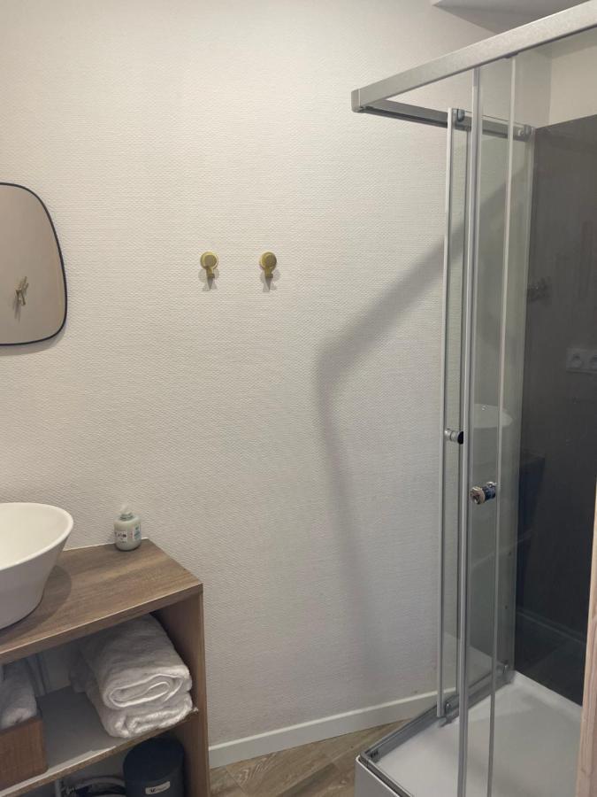 La Mission Hotell Saint-Martin-des-Noyers Exteriör bild